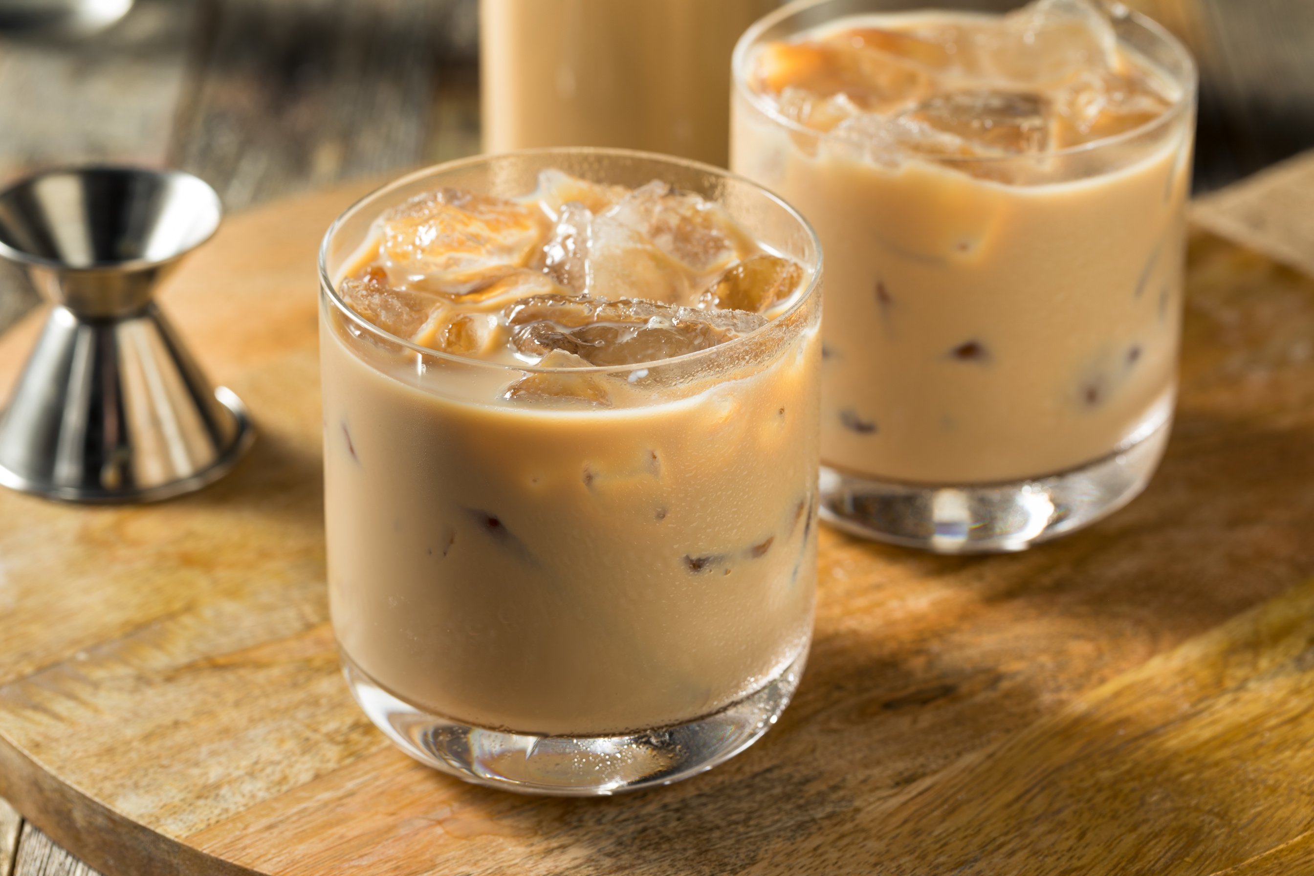 Sweet Boozy Irish Cream Mudslide Cocktail